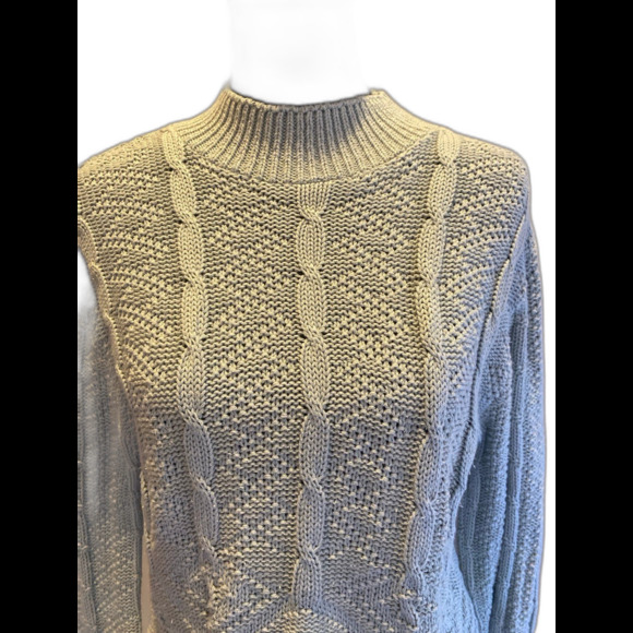 Retro Cable Knit Womens Sweater Crew Neck Soft Sage Green Size Medium Unique - Picture 3 of 12